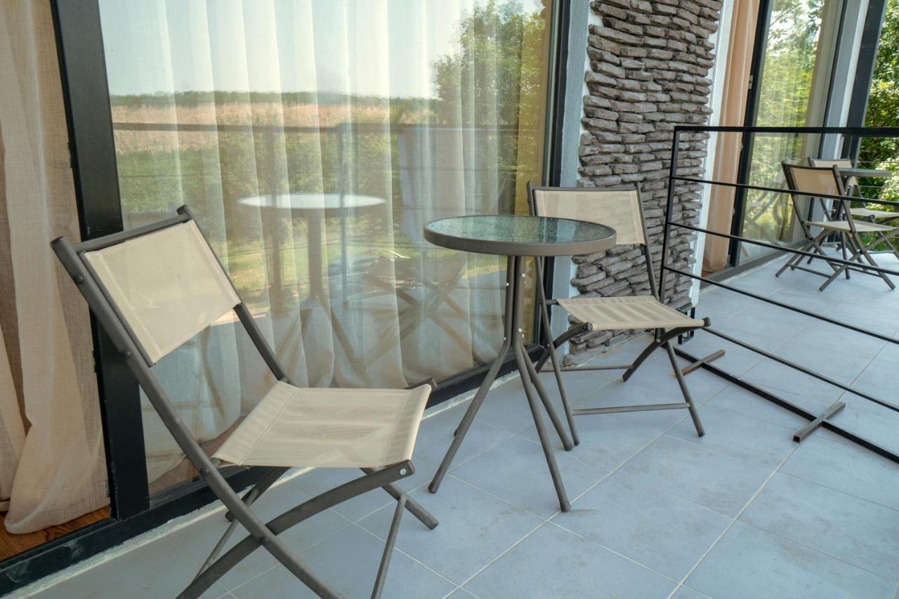 Villa Lapa Телави Экстерьер фото