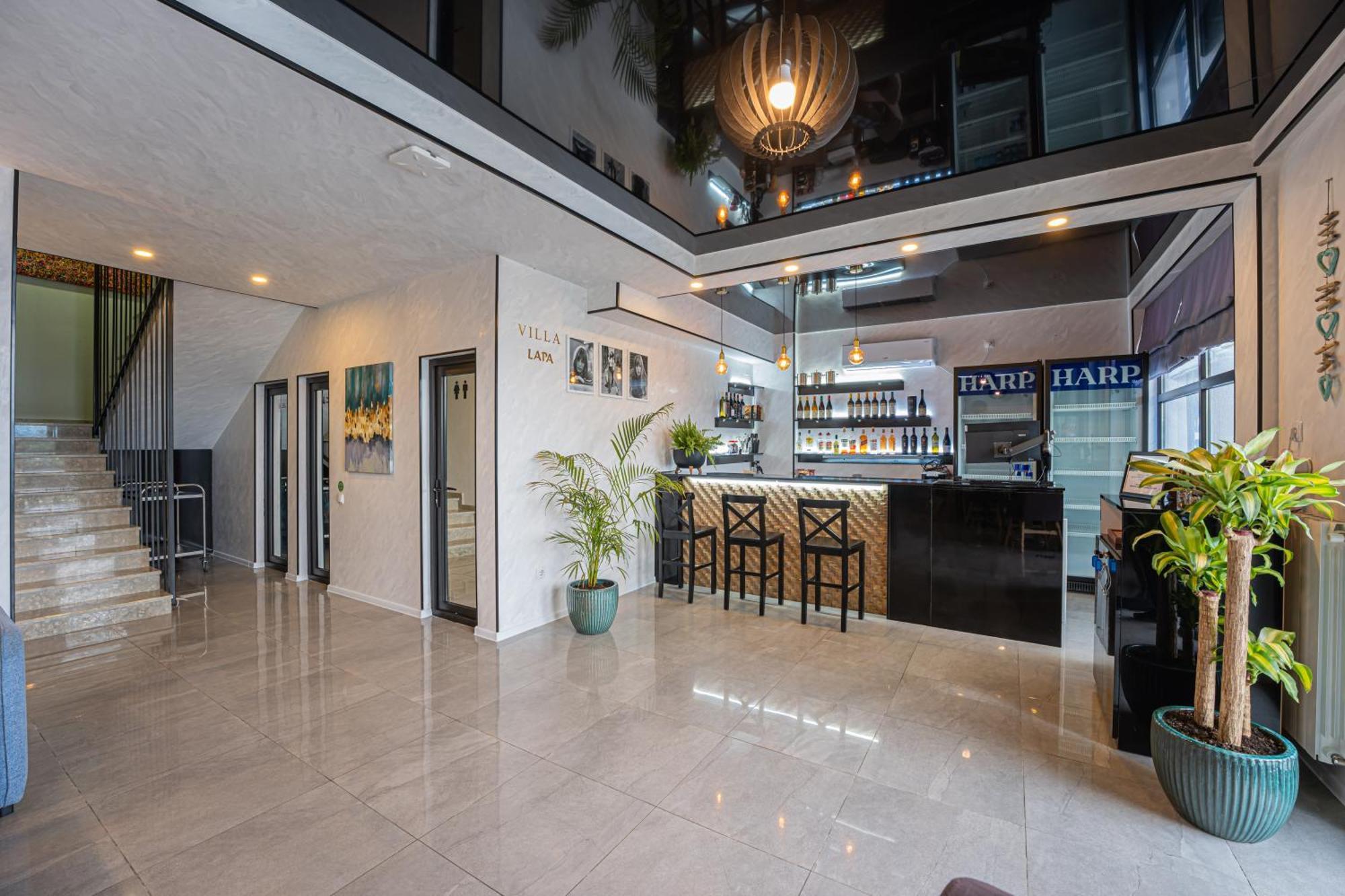 Villa Lapa Телави Экстерьер фото